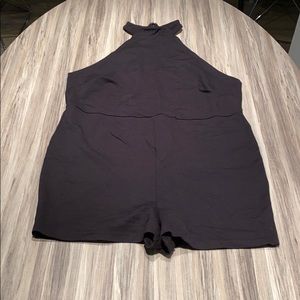 Forever 21 Black Sleeveless Romper